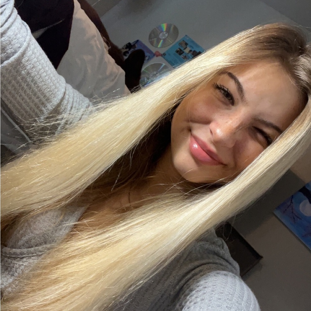 Meet your Posher, Jenna